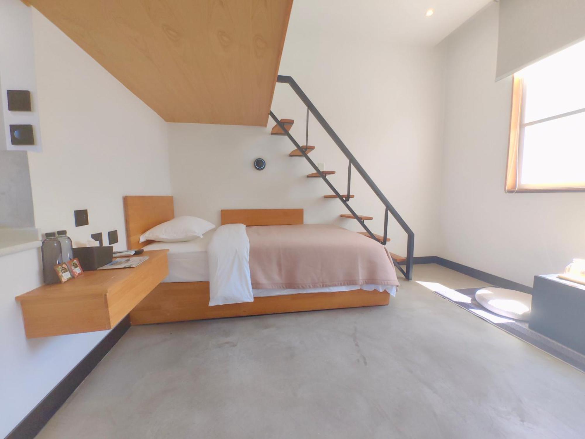 Dali Loft Travelling With Hostel Exteriör bild