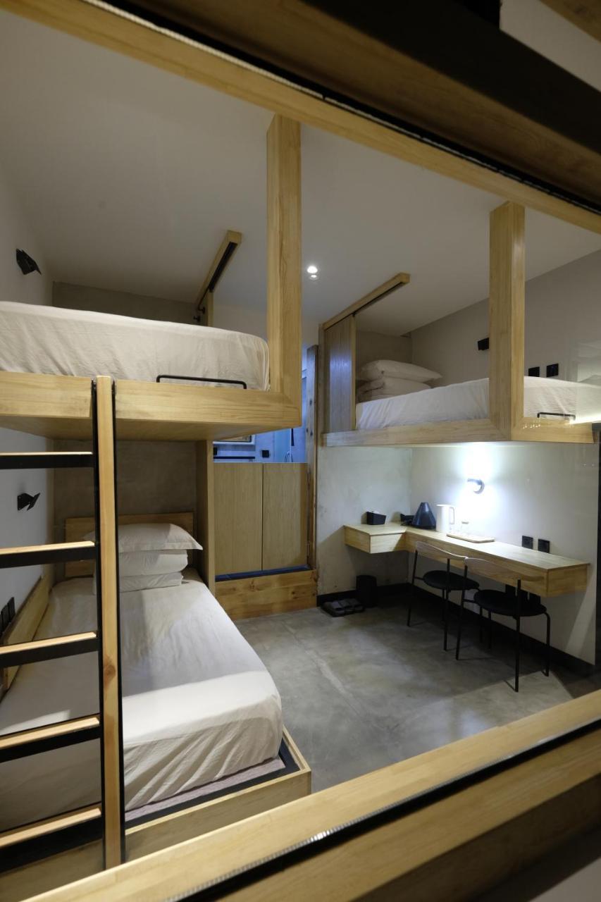 Dali Loft Travelling With Hostel Exteriör bild