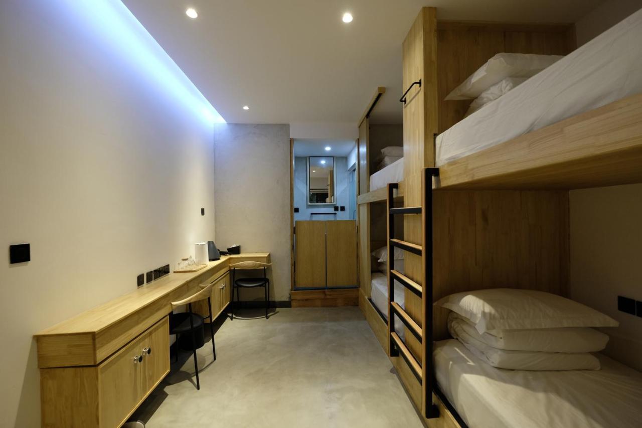 Dali Loft Travelling With Hostel Exteriör bild